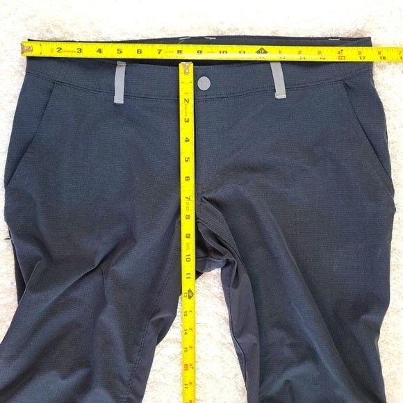 Under Armor Women's Size 12 Storm 1 Black Performance Pants - Picture 9 of 10